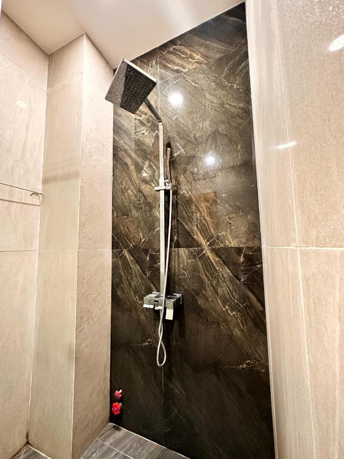 Lalahouse Spring Apartment - Saigon Center 胡志明市 外观 照片